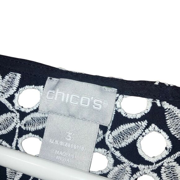 Chicos Black & White Eyelet Embroidered Cut Out Blouse Sz 3 US 16/18 #760 - Picture 4 of 9